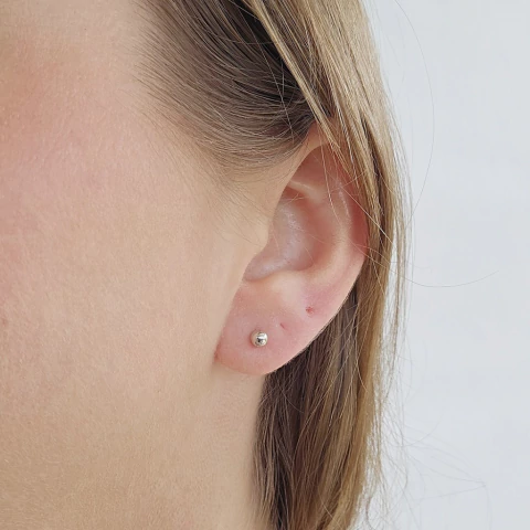 Brinco Bolinha 0.3cm Banho Ródio Branco