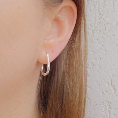 Brinco Argolinha Ponta Curva Tamanho G Banho Ródio Branco