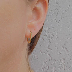 Brinco Argolinha Ponta Curva Tamanho P Banho Ouro 18K