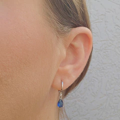 Brinco Argolinha Espelhada e Gota Cristal Azul Marinho Banho Ródio Branco na internet