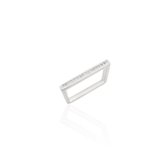 Anel Quadrado Faixa Cravejada Microzircônias Brancas Banho Ródio Branco - comprar online