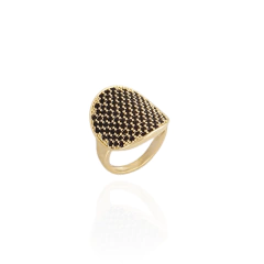 Anel Oval Inteiro Cravejado com Zircônias Negras Banho Ouro 18K - comprar online
