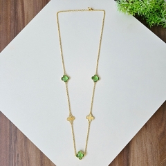 Colar Trevo Cristal Calcita Banho Ouro 18K - comprar online