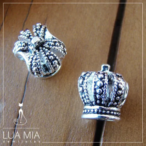 Berloque Coroa Envelhecida