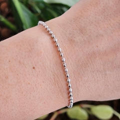 Pulseira Bolinhas Lisas e Diamantadas Banho Ródio Branco - comprar online