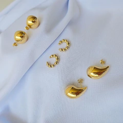 Piercing Bolinhas Espelhadas Banho Ouro 18K - Semijoias em Brincos, Colares, Anéis e Pulseiras | Lua Mia Semijoias