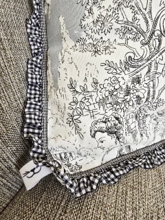 Funda FRANCESCA en internet