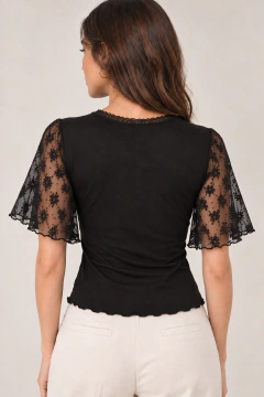Remera Eli - Florencia Casarsa
