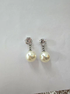 Aros MEDIANOS perla o mariposa - Florencia Casarsa