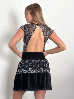 Mini Falda DELIA VELVET en internet