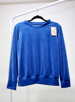 Buzo FLUFFY en internet