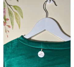 Buzo FLUFFY en internet