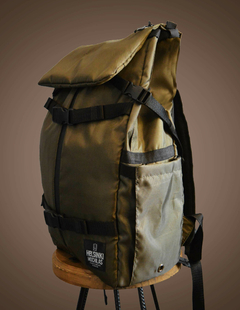 Modelo Raseborg - ULTRA LIVIANA - Verde Militar