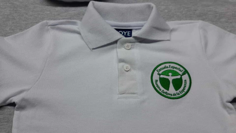 Chomba Colegio Nuestra Señora de la Esperanza - comprar online