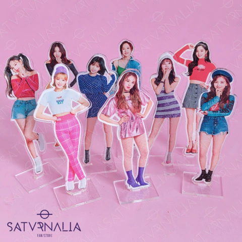 Standee TWICE bias