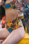 Tiro alto vedetina o less Hippie