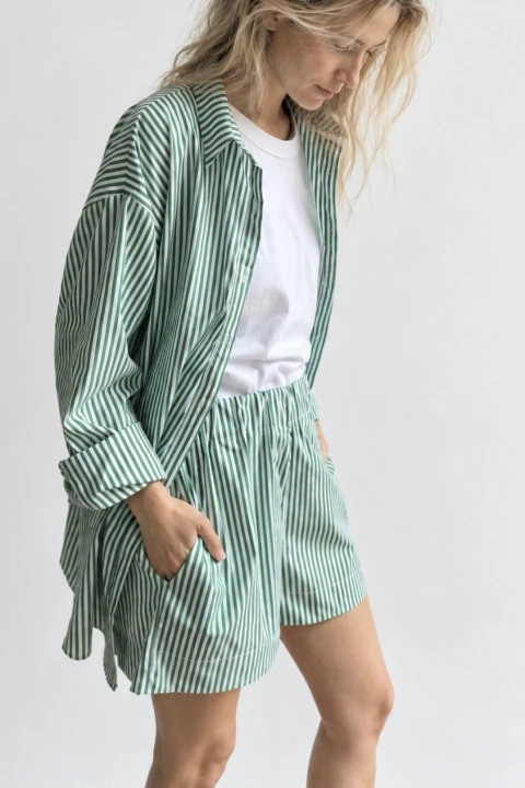 SHORT MARIA RAYAS VERDE - comprar online