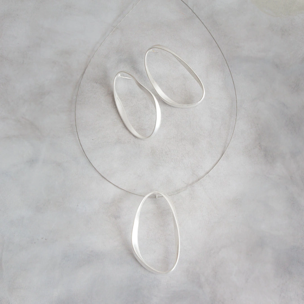 Conjunto Oval Moebius (232)