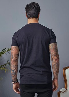 CAMISETA LAMAFIA PRETA HCS15137 - comprar online