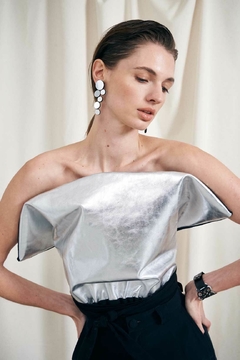 Top de cuero - Plata - comprar online