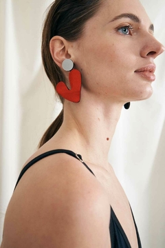 Aros Audrey Asymmetric - Plata/Rojo - comprar online