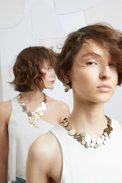 Collar Abstraction Small Metallics - Oro - comprar online