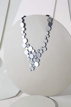 Collar Abstraction V Metallics - Plata