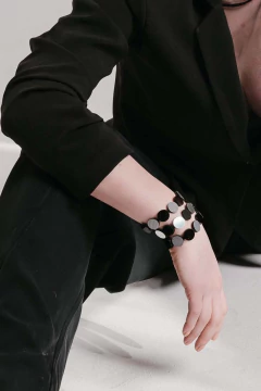 Brazalete Abstraction Acrylic - Negro & Plata