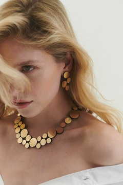Collar Abstraction Small Metallics - Oro - comprar online