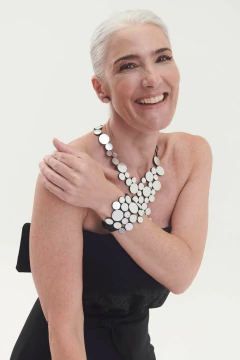 Collar Abstraction V Metallics - Plata - tienda online