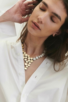 Collar Abstraction V - Oro en internet