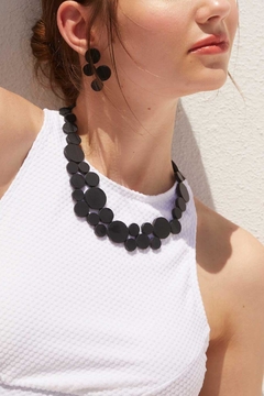 Collar Abstraction Small Metallics - Negro - comprar online