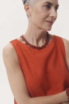 Collar Kate Leaves Round - Rojo - comprar online