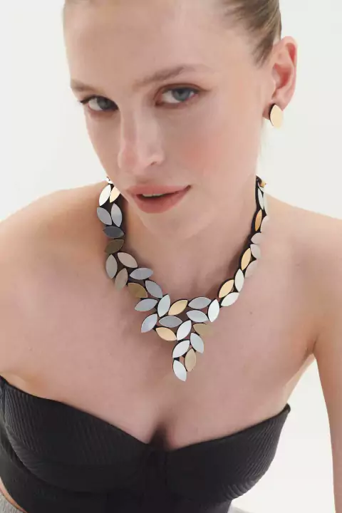 Collar Kate Leaves V - Plata / Oro