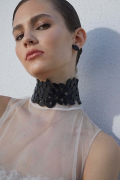 Collar Kate Leaves Choker Asymmetric - Total Black en internet
