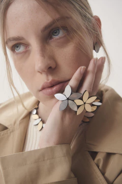 Anillo Kate Leaves Flower - comprar online