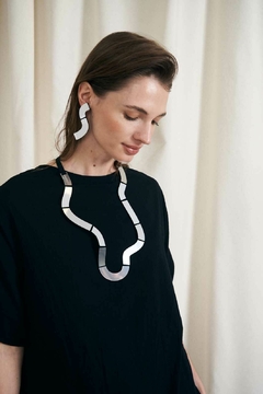Collar Mies Wave Long - Plata - comprar online
