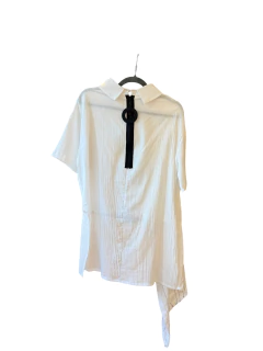 Blusa Oversize Blanca Irregular - Upcycled - comprar online