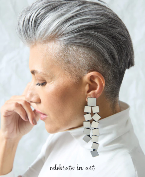 Carrusel Iskin Sisters