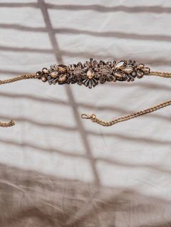 CINTO PIEDRAS DORADO + CADENA DORADA COD.18 en internet