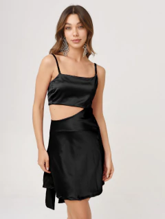 VESTIDO ALBA CORTO NEGRO en internet