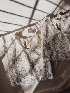 REMERA SILVIE GIPIURE NUEVO BLANCO - comprar online