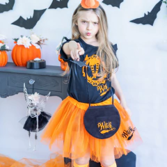 REMERA WHITCH ZAPATOS - comprar online