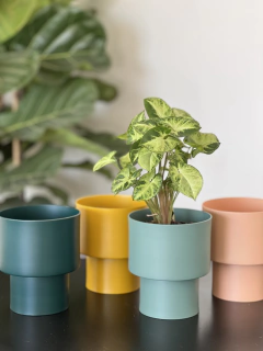 MACETA URANO ALUMINIO en internet