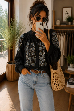 Camisa Priscila bordada