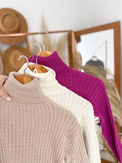 Sweater Polera Fila - Ambar Peulot