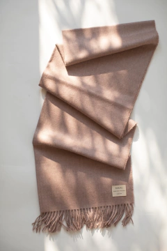 Bufandon Baby Alpaca Rosa Palo - MIKAI BAGS - Carteras y accesorios de cuero