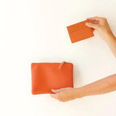 Combo Estuche + Tarjetero - comprar online