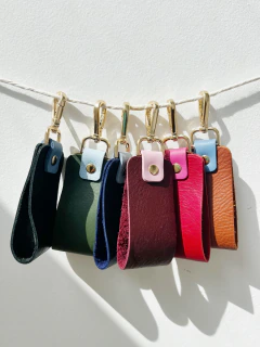 Llavero de Cuero Bicolor - MIKAI BAGS - Carteras y accesorios de cuero