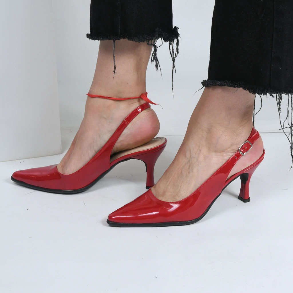 Stilletos Cha nel Charol Rojo